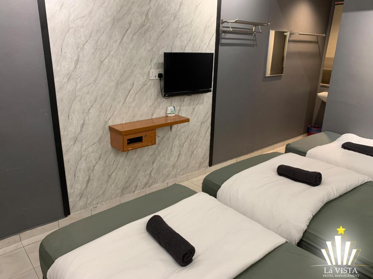 Malim Melaka Homestay Buitenkant foto